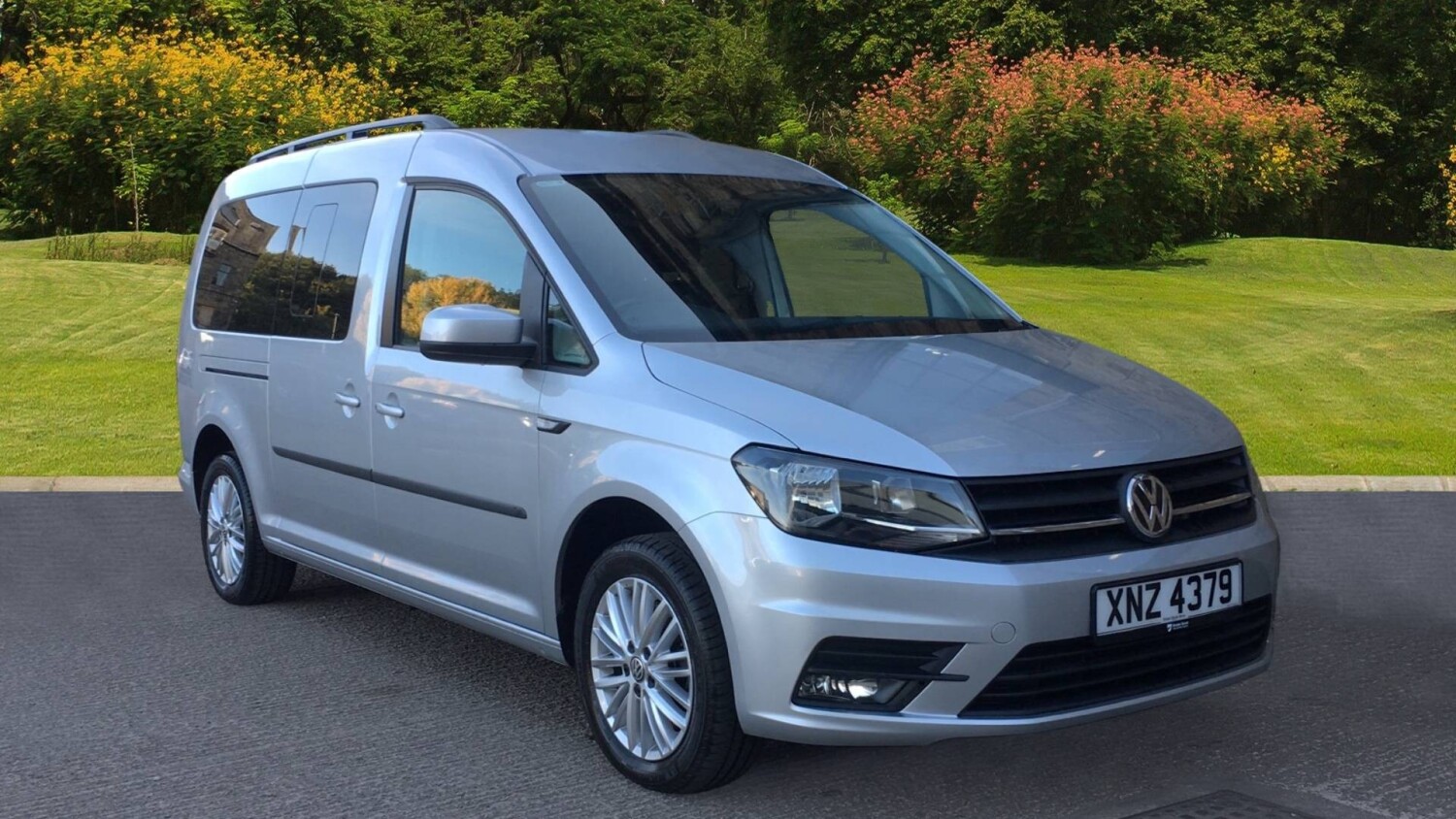 Used Volkswagen Caddy Maxi Life 2.0 TDI 5dr Diesel Estate WAV Bristol